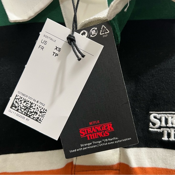 H&M x Stranger Things Relaxed Fit Rugby Shirt - Picture 6 of 9